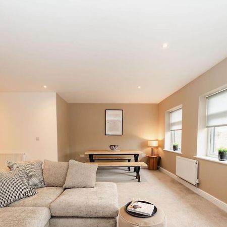 Boutique Apartment - Mazerystays Exley Extérieur photo